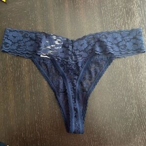 NWT INC LADIES PANTIES